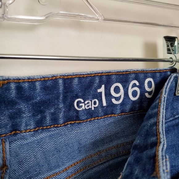 Gap denim shorts medium wash size 25 - Picture 5 of 5